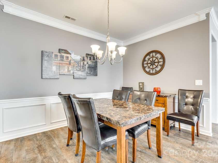 953 Kirby Drive, Fort Mill, SC 29715.  MLS# CAR4246239, YatesRealty ID 12374. 