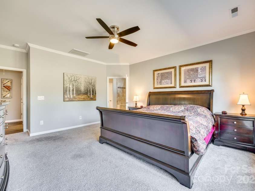 953 Kirby Drive, Fort Mill, SC 29715.  MLS# CAR4246239, YatesRealty ID 12374. 