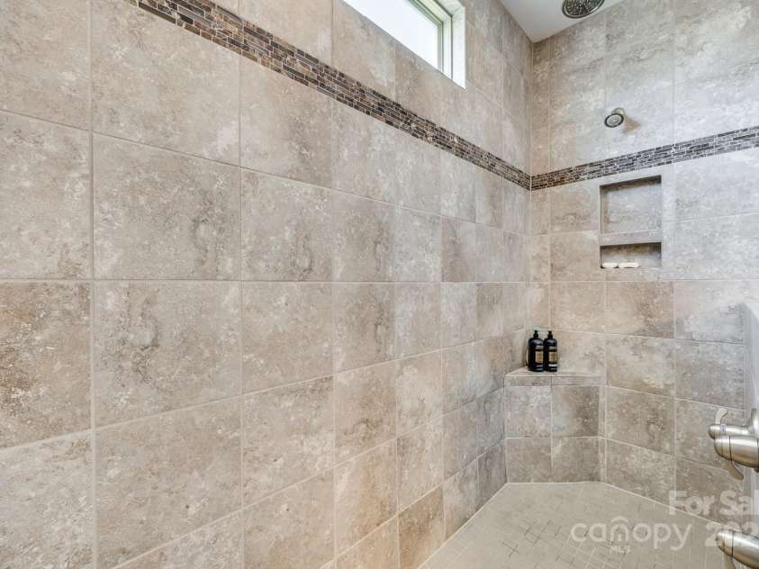 953 Kirby Drive, Fort Mill, SC 29715.  MLS# CAR4246239, YatesRealty ID 12374. 