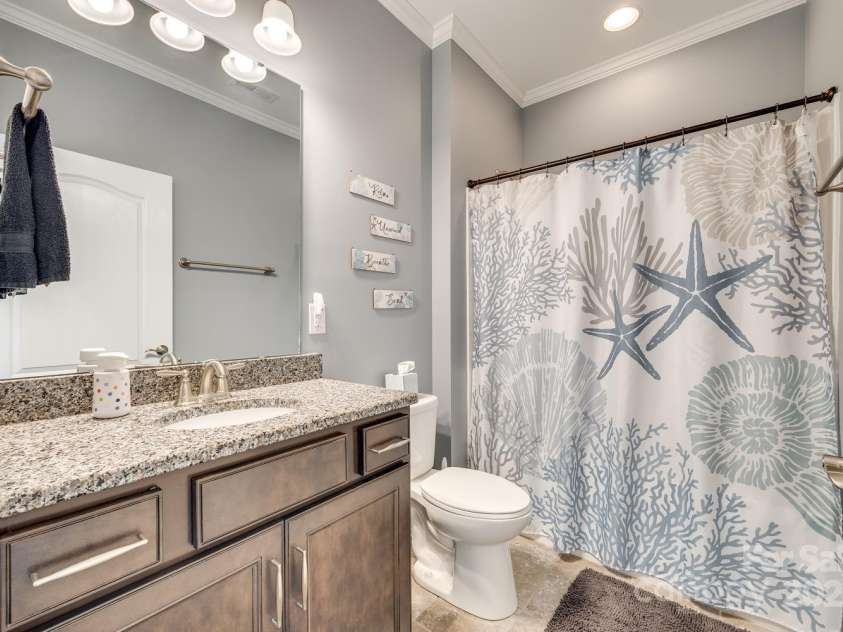 953 Kirby Drive, Fort Mill, SC 29715.  MLS# CAR4246239, YatesRealty ID 12374. 