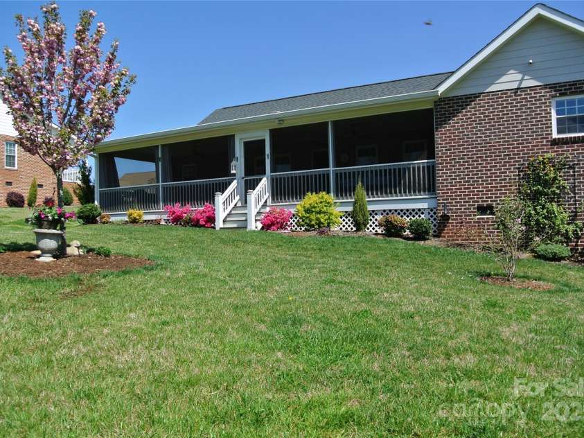 128 Augusta Drive, Spindale, NC 28160.  MLS# CAR4197063, YatesRealty ID 12375. 