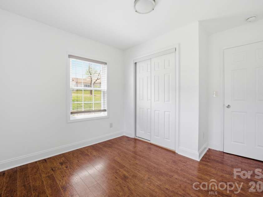 219 Breezewood Drive, Charlotte, NC 28262.  MLS# CAR4346086, YatesRealty ID 12375. Bedroom 3