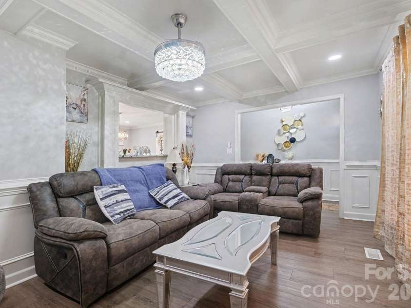 632 Treasure Drive, Concord, NC 28025.  MLS# CAR4341056, YatesRealty ID 12376. 
