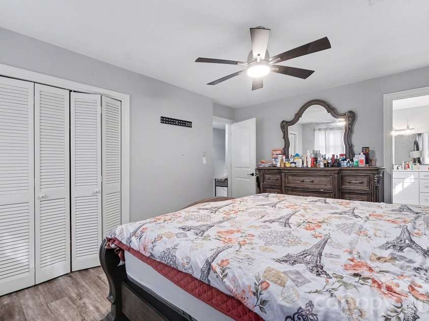632 Treasure Drive, Concord, NC 28025.  MLS# CAR4341056, YatesRealty ID 12376. 
