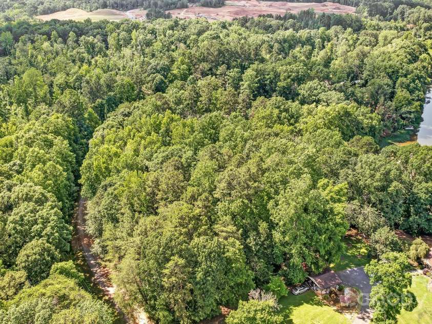 000A DUCK COVE Road, Belmont, NC 28012.  MLS# CAR4226784, YatesRealty ID 1238. 