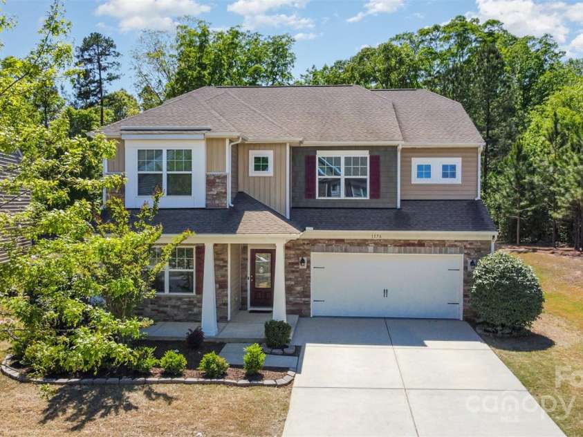 1176 Shiloh Bend Trail, Fort Mill, SC 29715.  MLS# CAR4247745, YatesRealty ID 12380. 