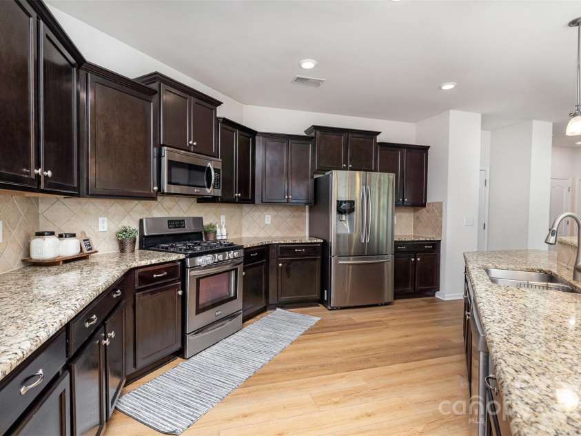 1176 Shiloh Bend Trail, Fort Mill, SC 29715.  MLS# CAR4247745, YatesRealty ID 12380. 