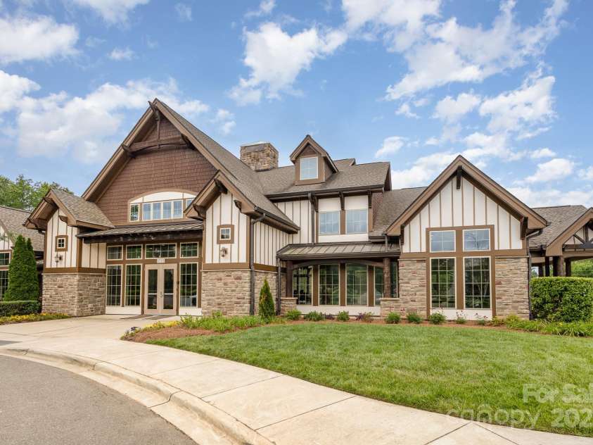 1176 Shiloh Bend Trail, Fort Mill, SC 29715.  MLS# CAR4247745, YatesRealty ID 12380. 
