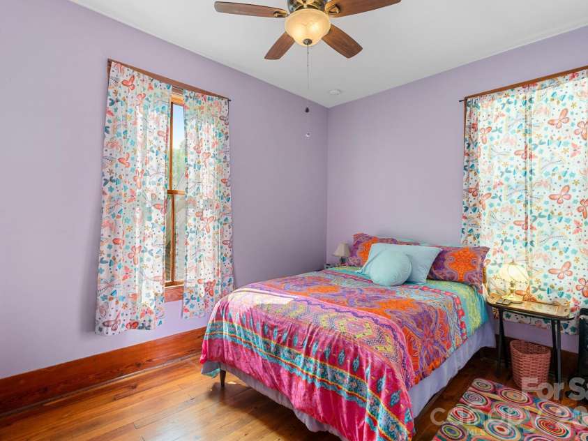 305 Ficker Circle, Hendersonville, NC 28739.  MLS# CAR4240043, YatesRealty ID 12380. Second-floor bedroom