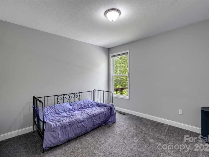 36 Nader Avenue, Weaverville, NC 28787.  MLS# CAR4255914, YatesRealty ID 12381. 