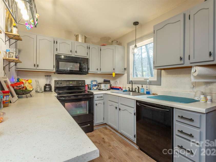 842 Mountain View Church Road, Zirconia, NC 28790.  MLS# CAR4205942, YatesRealty ID 12383. Kitchen