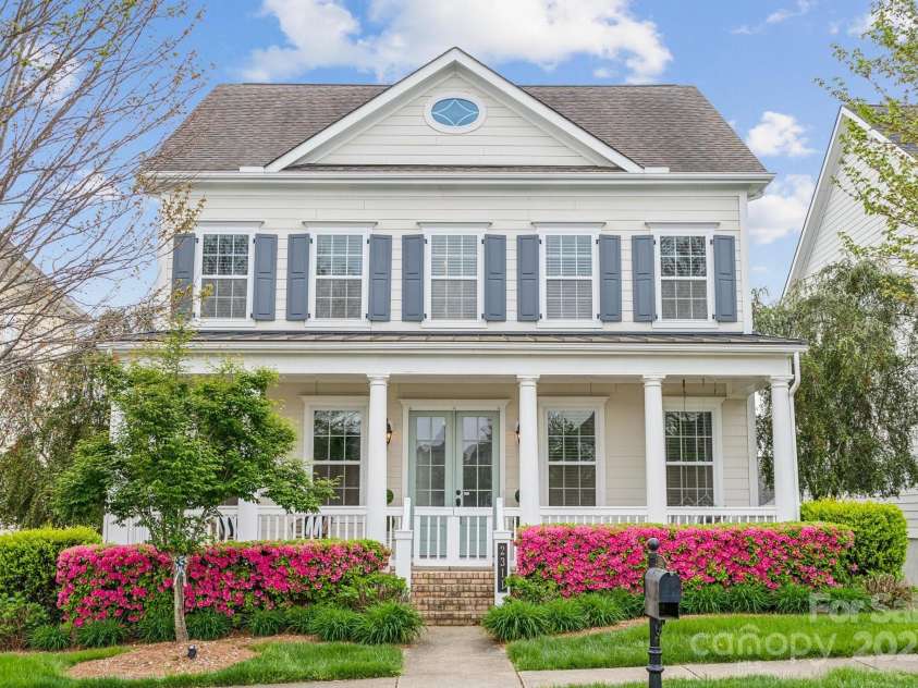 2311 Lochview Street, Pineville, NC 28134.  MLS# CAR4246576, YatesRealty ID 12385. 