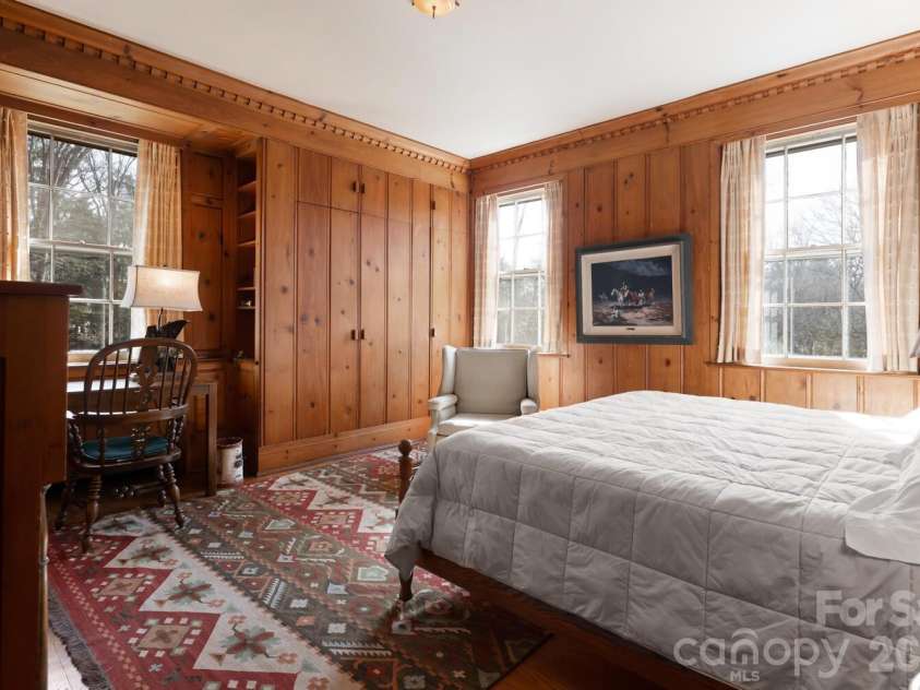 407 Vanderbilt Road, Asheville, NC 28803.  MLS# CAR4363302, YatesRealty ID 12385. Guest Bedroom Second Floor