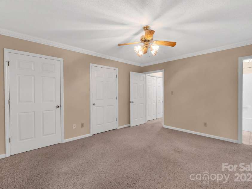 212 Pointe Circle, Rock Hill, SC 29732.  MLS# CAR4253180, YatesRealty ID 12386. Master Bedroom