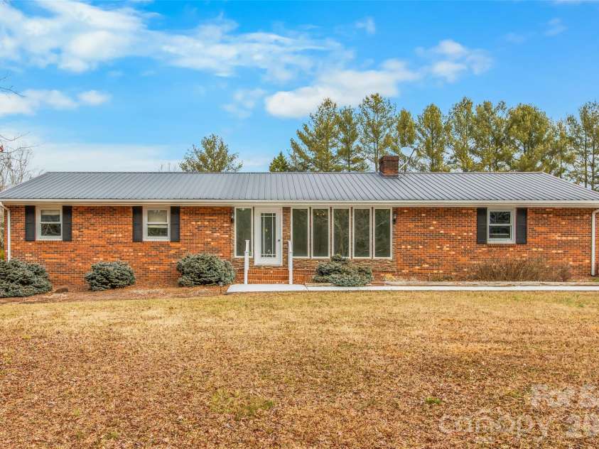 3575 Nc 801 Highway, Mocksville, NC 27028.  MLS# CAR4340617, YatesRealty ID 12389. 