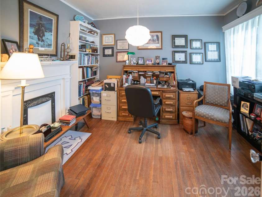 308 Beall Street, Lenoir, NC 28645.  MLS# CAR4356971, YatesRealty ID 12392. Office
