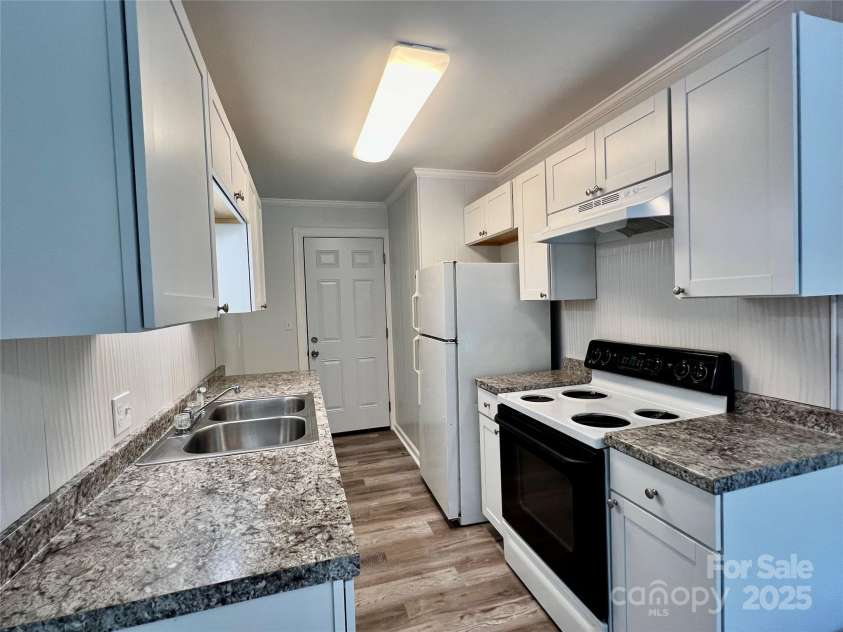 1316 - 1318 Old Landsford Road, Lancaster, SC 29720.  MLS# CAR4235213, YatesRealty ID 12393. 