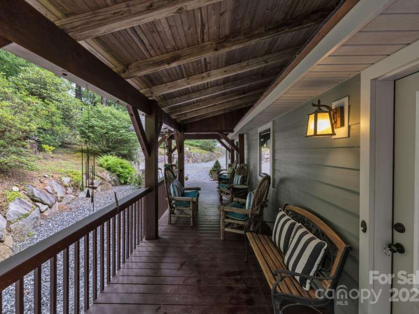 178 Whetstone Gap Road, Lake Toxaway, NC 28747.  MLS# CAR4229109, YatesRealty ID 12394. 