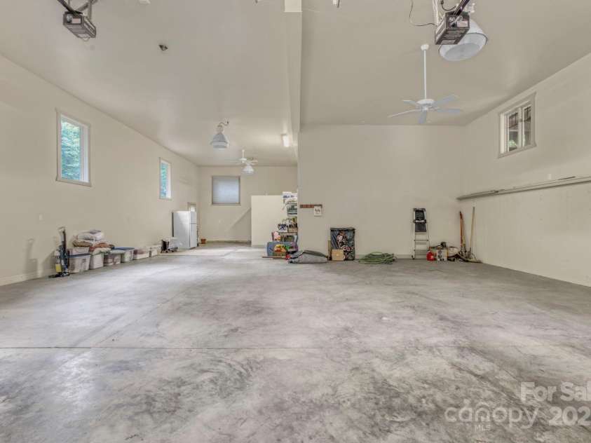 178 Whetstone Gap Road, Lake Toxaway, NC 28747.  MLS# CAR4229109, YatesRealty ID 12394. 