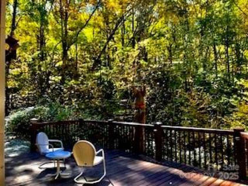 178 Whetstone Gap Road, Lake Toxaway, NC 28747.  MLS# CAR4229109, YatesRealty ID 12394. 