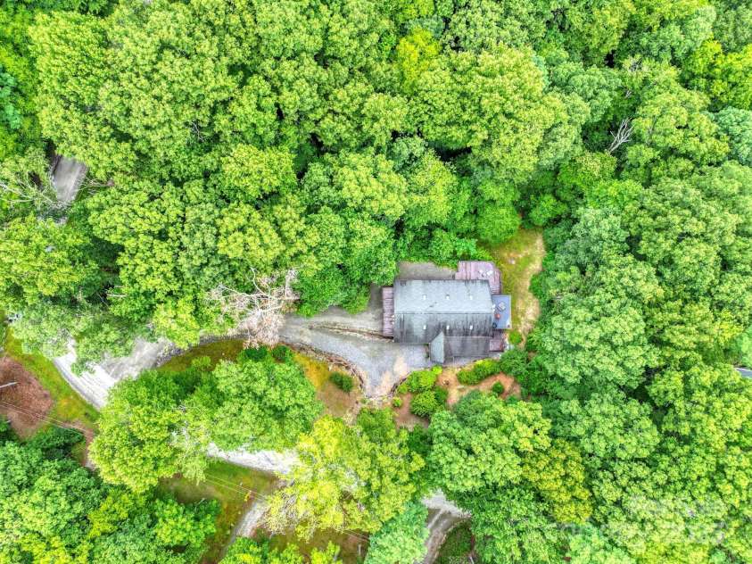 178 Whetstone Gap Road, Lake Toxaway, NC 28747.  MLS# CAR4229109, YatesRealty ID 12394. 