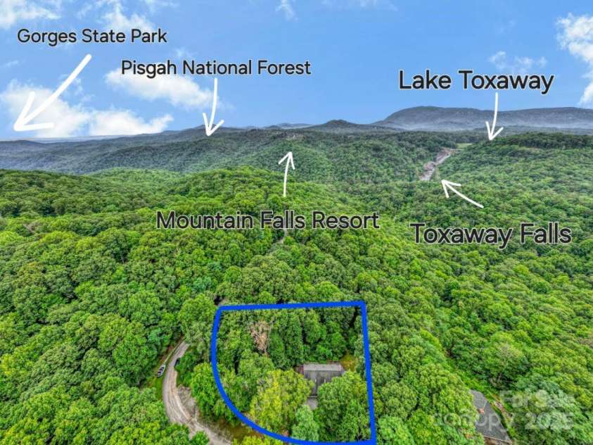 178 Whetstone Gap Road, Lake Toxaway, NC 28747.  MLS# CAR4229109, YatesRealty ID 12394. Close to Gorges State Park and Pisgah National Forest