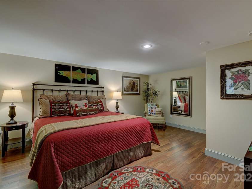 178 Whetstone Gap Road, Lake Toxaway, NC 28747.  MLS# CAR4229109, YatesRealty ID 12394. Guest bedroom