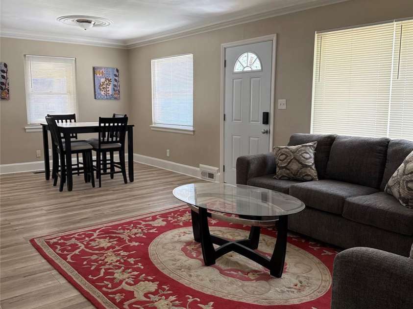 1713 Browns Avenue, Charlotte, NC 28208.  MLS# CAR4355298, YatesRealty ID 12396. 