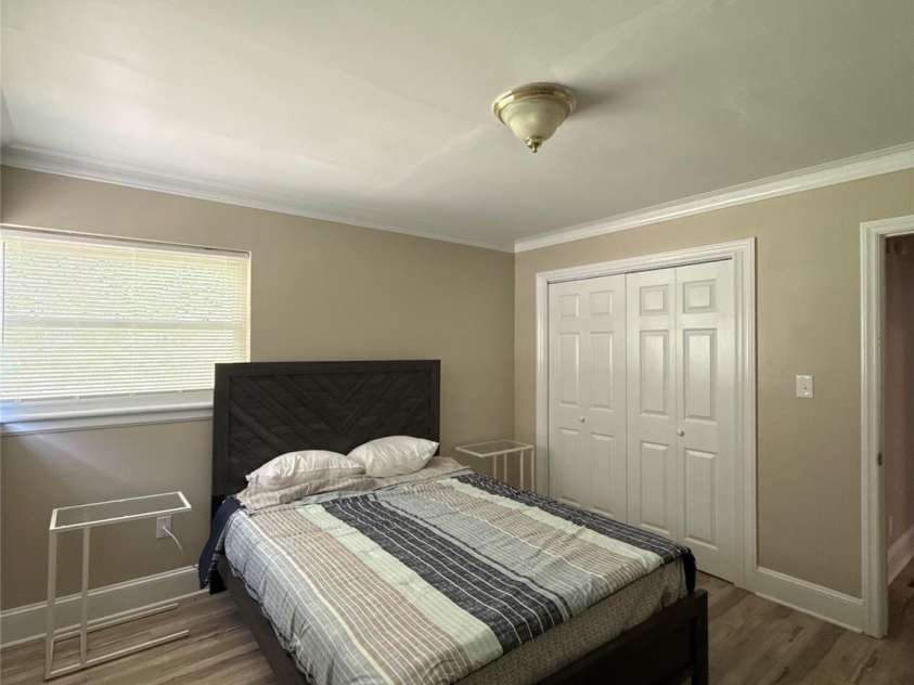 1713 Browns Avenue, Charlotte, NC 28208.  MLS# CAR4355298, YatesRealty ID 12396. 
