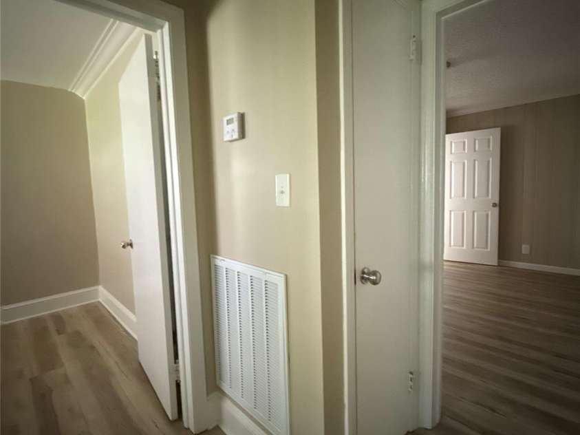 1713 Browns Avenue, Charlotte, NC 28208.  MLS# CAR4355298, YatesRealty ID 12396. 