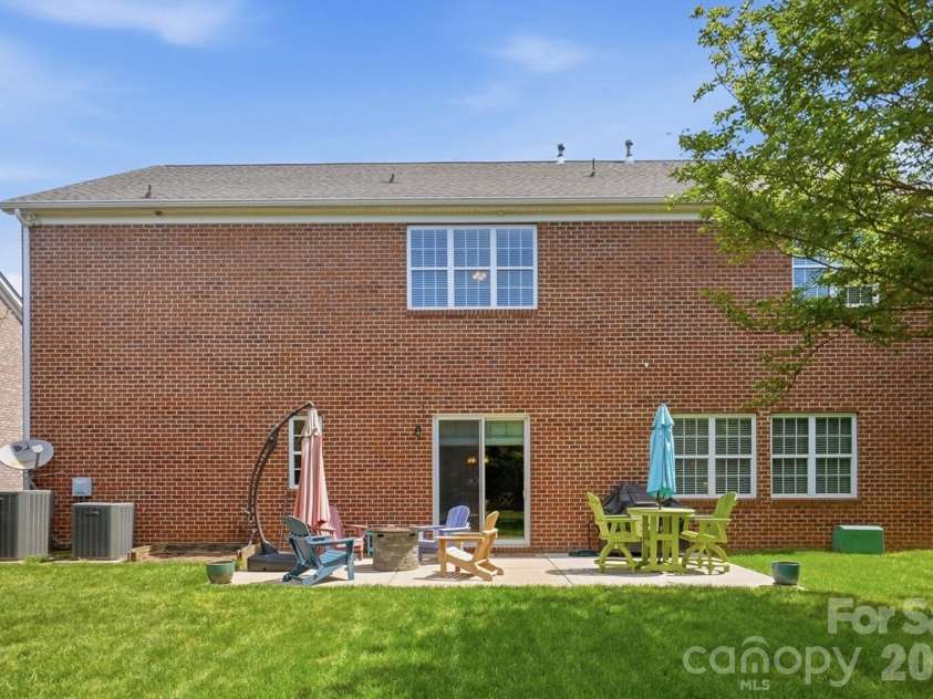 11416 Ashbourne Hall Road, Charlotte, NC 28277.  MLS# CAR4368826, YatesRealty ID 12397. 