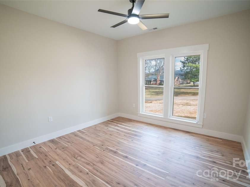 126 Maehill Place, Lenoir, NC 28645.  MLS# CAR4221380, YatesRealty ID 12397. 