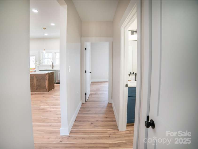 126 Maehill Place, Lenoir, NC 28645.  MLS# CAR4221380, YatesRealty ID 12397. 