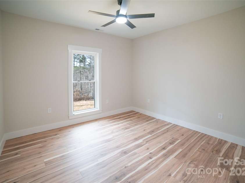 126 Maehill Place, Lenoir, NC 28645.  MLS# CAR4221380, YatesRealty ID 12397. 