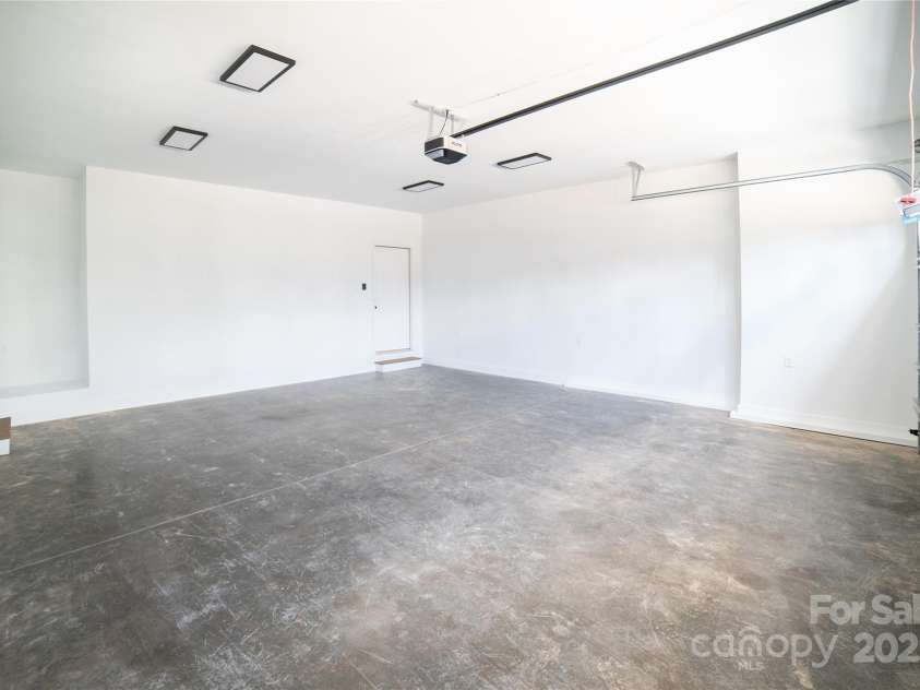 126 Maehill Place, Lenoir, NC 28645.  MLS# CAR4221380, YatesRealty ID 12397. 