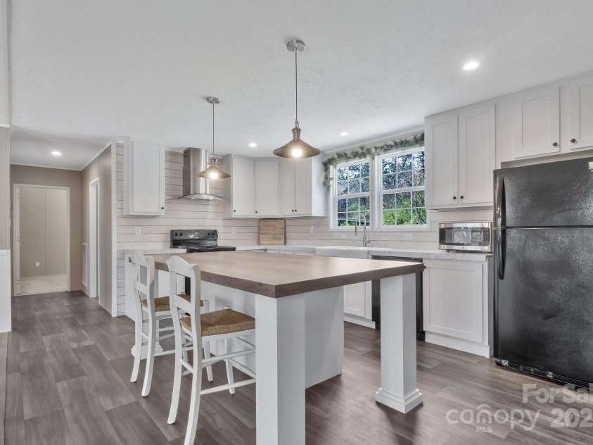 1317 Liberty Road, Chester, SC 29706.  MLS# CAR4233128, YatesRealty ID 12398. 