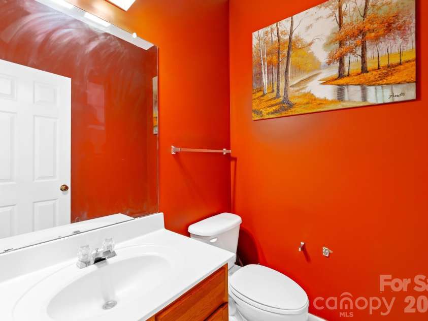 2823 Summergrove Court, Matthews, NC 28105.  MLS# CAR4358016, YatesRealty ID 12398. 