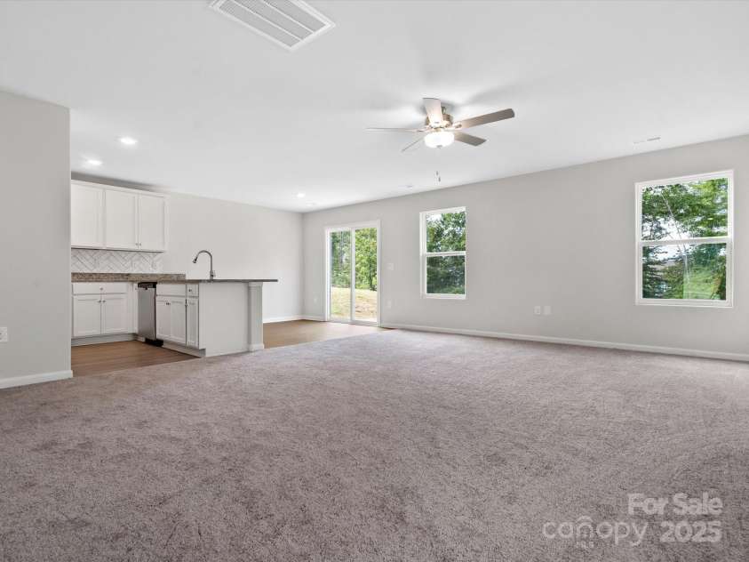 3034 Trailblazer Street, Charlotte, NC 28215.  MLS# CAR4242466, YatesRealty ID 12399. 