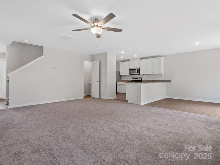 3034 Trailblazer Street, Charlotte, NC 28215.  MLS# CAR4242466, YatesRealty ID 12399. 