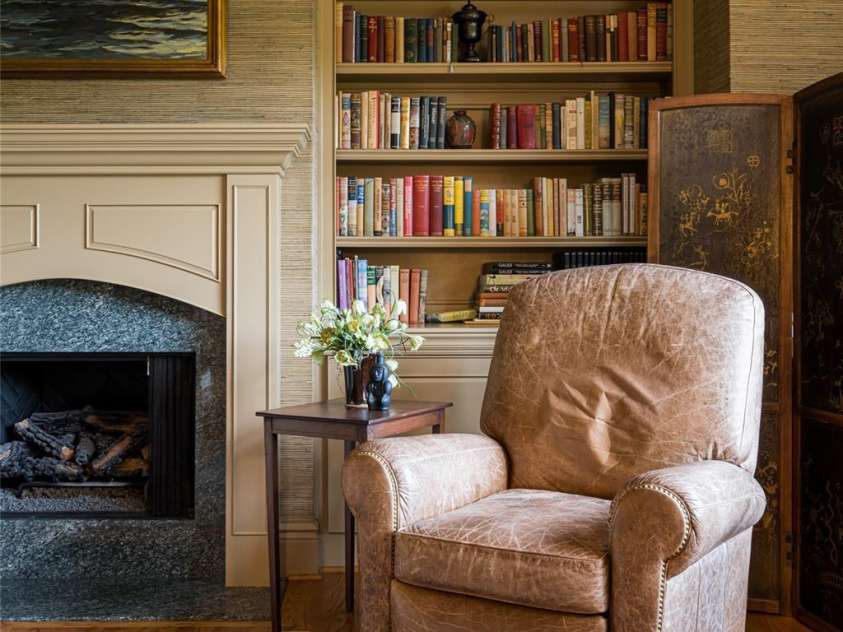 53 Cedar Hill Drive, Asheville, NC 28803.  MLS# CAR4301741, YatesRealty ID 124. 