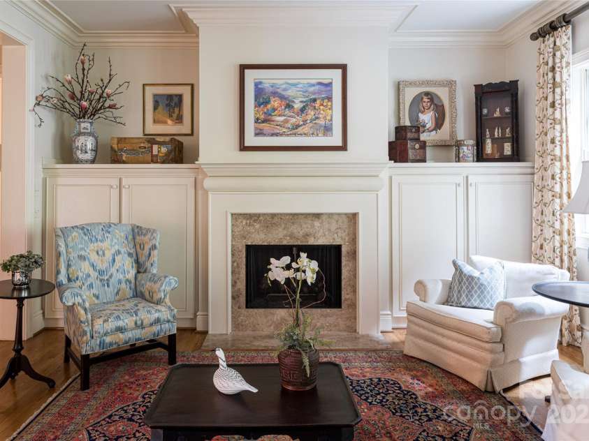 53 Cedar Hill Drive, Asheville, NC 28803.  MLS# CAR4301741, YatesRealty ID 124. 