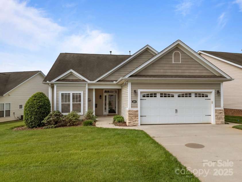 301 Garner Drive, Salisbury, NC 28146.  MLS# CAR4256635, YatesRealty ID 12401. 