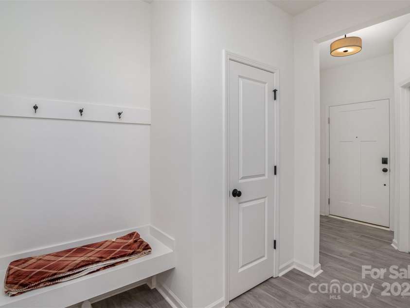 2004 Crooked Oak Lane, York, SC 29745.  MLS# CAR4230482, YatesRealty ID 12402. 