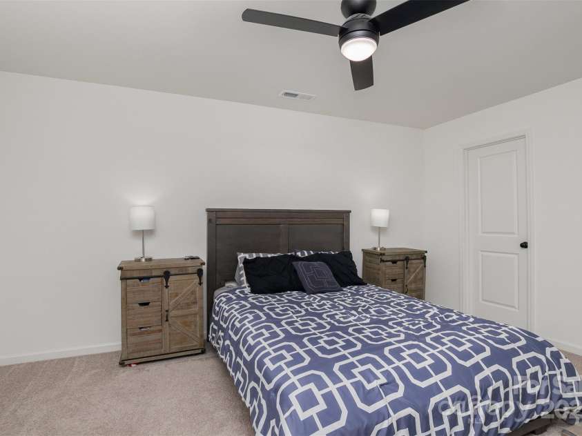 2004 Crooked Oak Lane, York, SC 29745.  MLS# CAR4230482, YatesRealty ID 12402. 