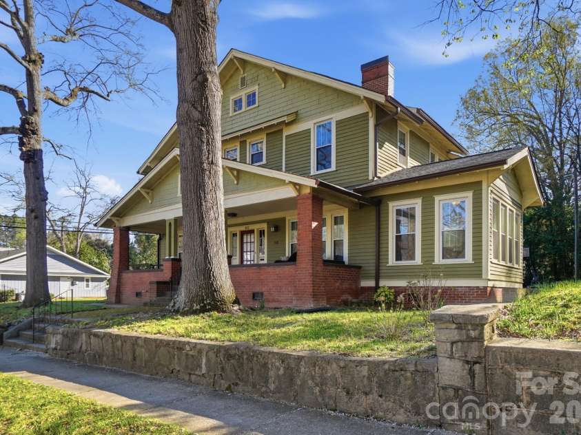 502 South Street, Gastonia, NC 28052.  MLS# CAR4358539, YatesRealty ID 12402. 