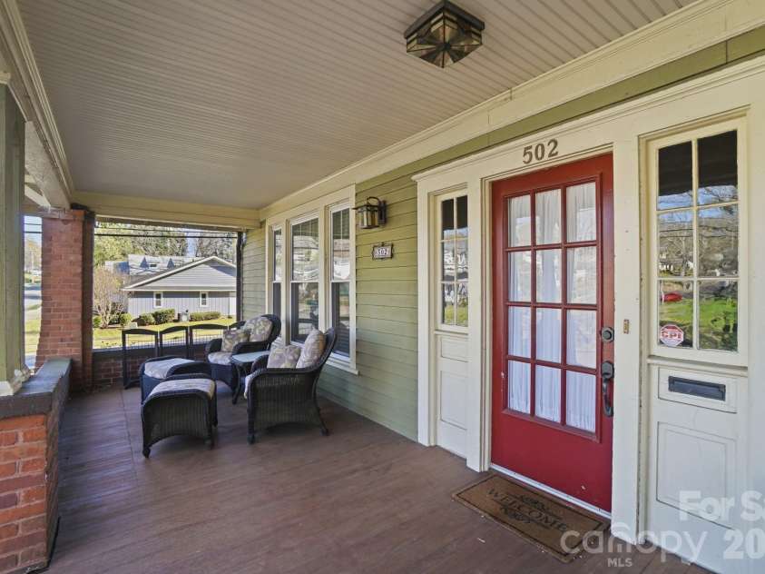 502 South Street, Gastonia, NC 28052.  MLS# CAR4358539, YatesRealty ID 12402. 