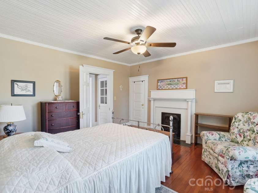 502 South Street, Gastonia, NC 28052.  MLS# CAR4358539, YatesRealty ID 12402. 