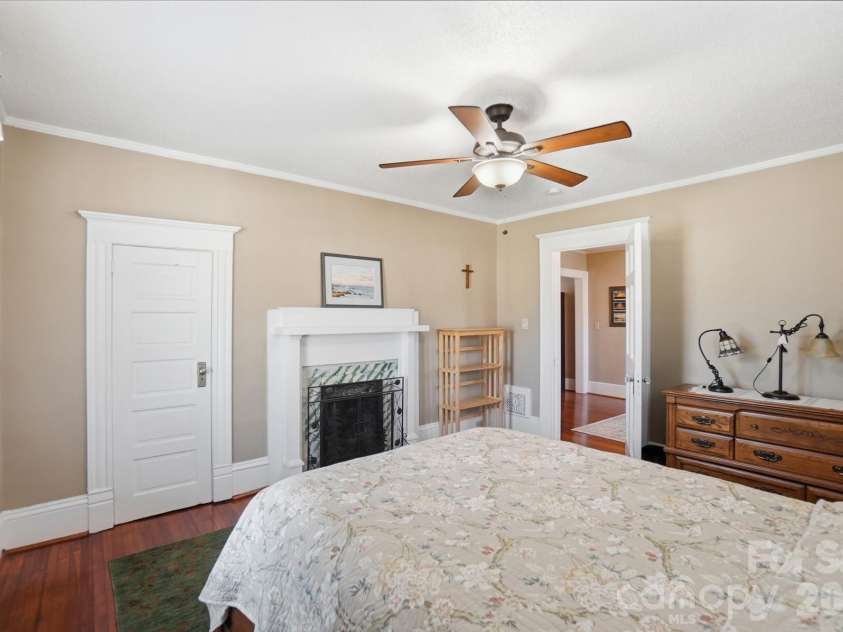 502 South Street, Gastonia, NC 28052.  MLS# CAR4358539, YatesRealty ID 12402. 