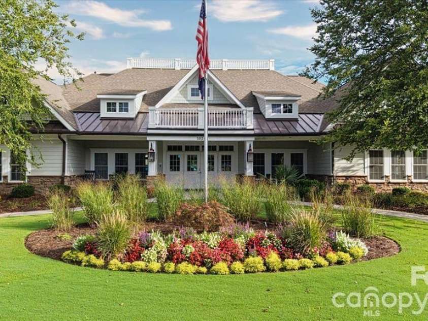 3036 Bridgewater Street, Lancaster, SC 29720.  MLS# CAR4369541, YatesRealty ID 12403. 