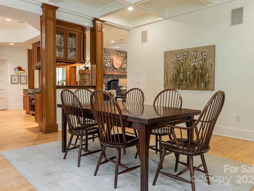 343 Racquet Club Road, Asheville, NC 28803.  MLS# CAR4255032, YatesRealty ID 12404. Dining Room